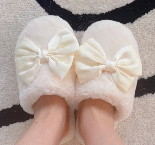 Large Bow Slippers